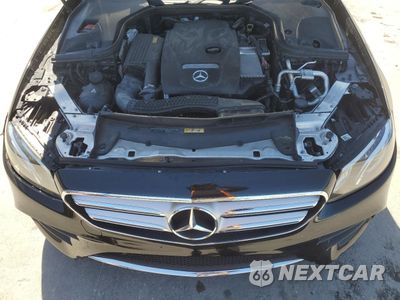 Zdjęcie 11 z 12 samochodu: 2017 MERCEDES-BENZ E 300 VIN:WDDZF4JB6HA280371 - miniatura