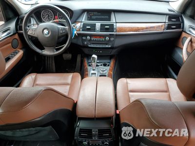 Zdjęcie 8 z 12 samochodu: 2013 BMW X5 XDRIVE35I VIN:5UXZV4C56D0B03227 - miniatura