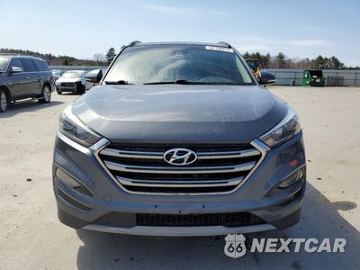 Piąte zdjęcie samochodu w środku: 2018 HYUNDAI TUCSON VALUE VIN:KM8J3CA23JU749765 - miniatura
