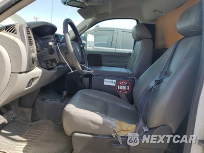 Zdjęcie 7 z 13 samochodu: 2012 CHEVROLET SILVERADO K3500 VIN:1GB3KZCG3CF208433 - miniatura