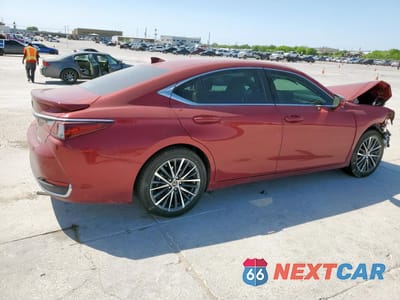 Trzecie zdjęcie samochodu z tyłu: 2025 LEXUS ES 300H BASE VIN:58ADA1C15SU059327 - miniatura