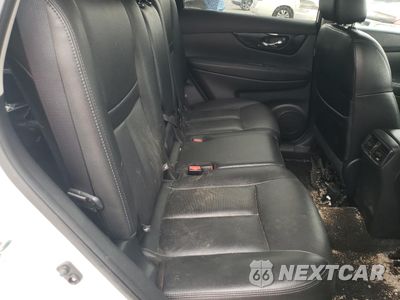 Zdjęcie 12 z 16 samochodu: 2017 NISSAN ROGUE S VIN:5N1AT2MTXHC872560 - miniatura