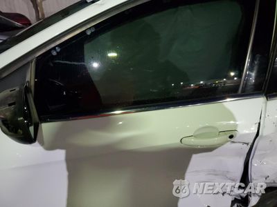 Zdjęcie 7 z 12 samochodu: 2018 FORD ESCAPE SE VIN:1FMCU0GD6JUB26010 - miniatura