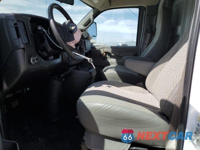 Zdjęcie 7 z 15 samochodu: 2023 CHEVROLET EXPRESS G3500 VIN:1GB0GRF76P1259086 - miniatura