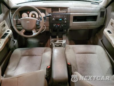 Zdjęcie 8 z 13 samochodu: 2011 DODGE DAKOTA SLT VIN:1D7RE3GK3BS586112 - miniatura
