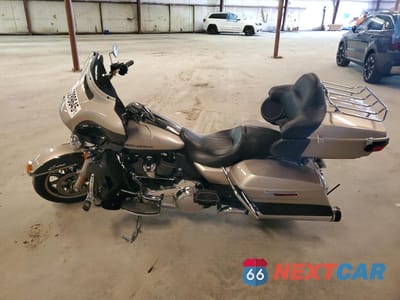 Trzecie zdjęcie samochodu z tyłu: 2018 HARLEY-DAVIDSON FLHTK ULTRA LIMITED VIN:1HD1KED19JB668205 - miniatura