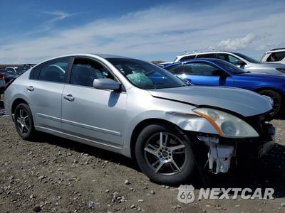 Czwarte zdjęcie samochodu z boku: 2011 NISSAN ALTIMA BASE VIN:1N4AL2AP8BN478147 - miniatura