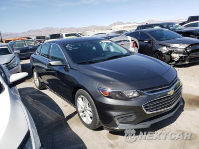 Czwarte zdjęcie samochodu z boku: 2018 CHEVROLET MALIBU LT VIN:1G1ZD5ST8JF178293 - miniatura
