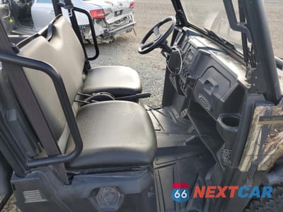 Piąte zdjęcie samochodu w środku: 2017 POLARIS RANGER EV VIN:3NSRMAE42HE773633 - miniatura