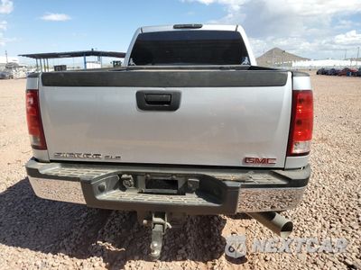 Zdjęcie 6 z 15 samochodu: 2013 GMC SIERRA K2500 SLE VIN:1GT120C85DF116247 - miniatura