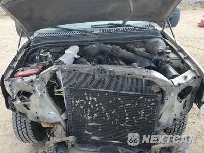 Zdjęcie 12 z 14 samochodu: 2000 FORD EXCURSION XLT VIN:1FMNU40L3YEC37832 - miniatura