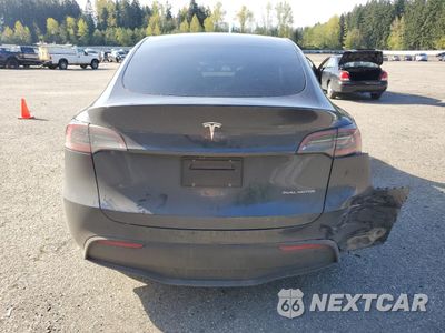 Zdjęcie 6 z 16 samochodu: 2025 TESLA MODEL Y VIN:7SAYGAEE6SF292446 - miniatura