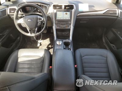 Zdjęcie 8 z 13 samochodu: 2017 FORD FUSION SE HYBRID VIN:3FA6P0LU4HR400701 - miniatura