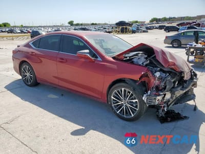 Czwarte zdjęcie samochodu z boku: 2025 LEXUS ES 300H BASE VIN:58ADA1C15SU059327 - miniatura