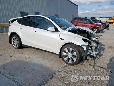 Czwarte zdjęcie samochodu z boku: 2024 TESLA MODEL Y VIN:7SAYGDEE7RA274787 - miniatura