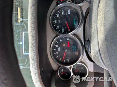 Zdjęcie 8 z 10 samochodu: 2008 CHEVROLET SILVERADO K3500 VIN:1GBJK34628E188909 - miniatura