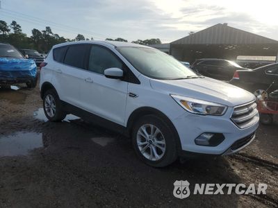 Czwarte zdjęcie samochodu z boku: 2019 FORD ESCAPE SE VIN:1FMCU0GD5KUB94784 - miniatura