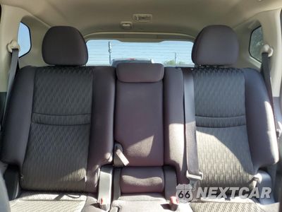 Zdjęcie 10 z 16 samochodu: 2017 NISSAN ROGUE SV VIN:5N1AT2MN2HC759834 - miniatura