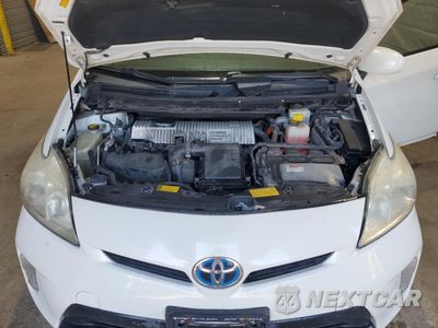 Zdjęcie 11 z 12 samochodu: 2012 TOYOTA PRIUS VIN:JTDKN3DU6C5433516 - miniatura