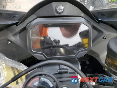 Zdjęcie 7 z 9 samochodu: 2024 KAWASAKI ZX1002 L VIN:JKBZXVL14RA012962 - miniatura