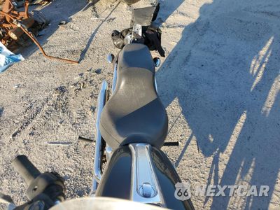 Piąte zdjęcie samochodu w środku: 2000 HARLEY-DAVIDSON FXSTD VIN:1HD1BSY29YY053274 - miniatura