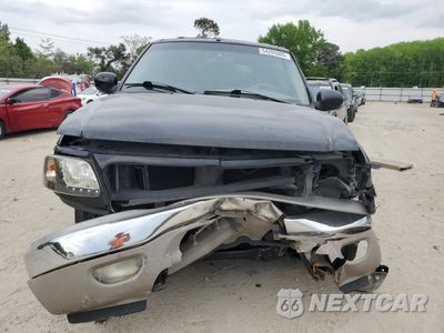 Piąte zdjęcie samochodu w środku: 2000 FORD EXPEDITION EDDIE BAUER VIN:1FMPU18L0YLA66206 - miniatura