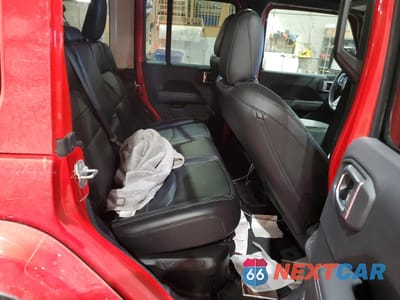 Zdjęcie 10 z 12 samochodu: 2022 JEEP WRANGLER UNLIMITED SAHARA 4XE VIN:1C4JJXP69NW119609 - miniatura