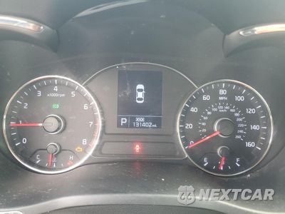 Zdjęcie 9 z 13 samochodu: 2015 KIA FORTE EX VIN:KNAFX4A8XF5291780 - miniatura