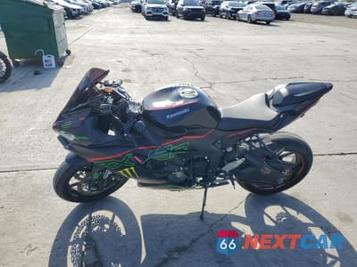 Trzecie zdjęcie samochodu z tyłu: 2023 KAWASAKI ZX636 K VIN:JKBZXJH16PA015067 - miniatura