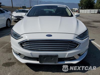 Piąte zdjęcie samochodu w środku: 2017 FORD FUSION SE HYBRID VIN:3FA6P0LU6HR409285 - miniatura