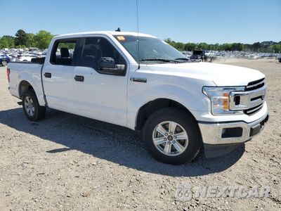 Czwarte zdjęcie samochodu z boku: 2019 FORD F150 SUPERCREW VIN:1FTEW1C43KKD74800 - miniatura