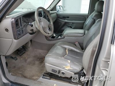 Zdjęcie 7 z 13 samochodu: 2006 GMC YUKON DENALI VIN:1GKEK63U96J150665 - miniatura
