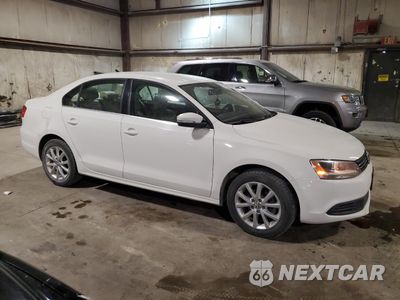 Czwarte zdjęcie samochodu z boku: 2014 VOLKSWAGEN JETTA SE VIN:3VWD07AJ7EM239550 - miniatura