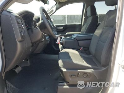 Zdjęcie 7 z 13 samochodu: 2025 CHEVROLET SILVERADO K1500 TRAIL BOSS CUSTOM VIN:3GCPKCEK4SG100024 - miniatura