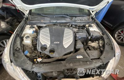 Zdjęcie 7 z 10 samochodu: 2013 HYUNDAI AZERA VIN:KMHFG4JG4DA283684 - miniatura