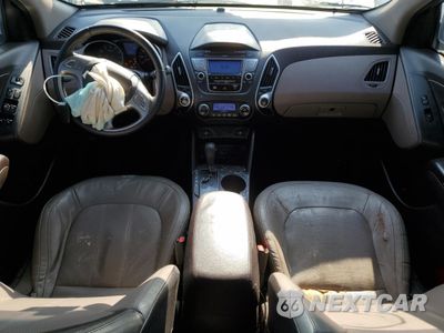 Zdjęcie 8 z 13 samochodu: 2013 HYUNDAI TUCSON GLS VIN:KM8JU3AC1DU556458 - miniatura