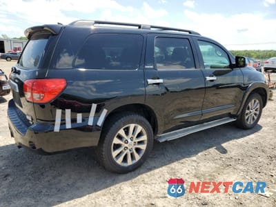 Trzecie zdjęcie samochodu z tyłu: 2010 TOYOTA SEQUOIA LIMITED VIN:5TDJW5G14AS033225 - miniatura