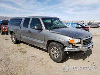 Czwarte zdjęcie samochodu z boku: 2006 GMC NEW SIERRA C1500 VIN:2GTEC19T061118725 - miniatura
