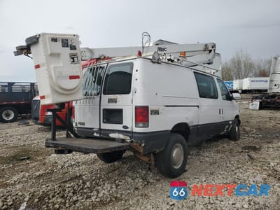 Trzecie zdjęcie samochodu z tyłu: 2001 FORD ECONOLINE E350 SUPER DUTY VAN VIN:1FTSE34L91HA90400 - miniatura