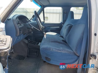 Zdjęcie 7 z 12 samochodu: 1997 FORD F350 VIN:1FTJW36F4VEA62432 - miniatura