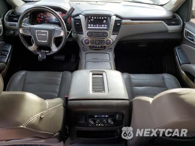 Zdjęcie 8 z 13 samochodu: 2016 GMC YUKON DENALI VIN:1GKS2CKJXGR380825 - miniatura