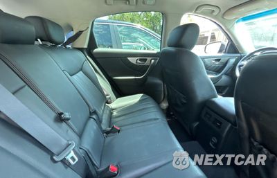 Zdjęcie 6 z 11 samochodu: 2014 INFINITI QX70 VIN:JN8CS1MW7EM410374 - miniatura