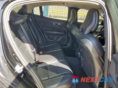 Zdjęcie 10 z 13 samochodu: 2021 VOLVO S60 T5 MOMENTUM VIN:7JR102FK4MG080720 - miniatura