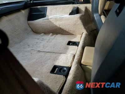 Zdjęcie 11 z 15 samochodu: 1985 CHEVROLET CORVETTE VIN:1G1YY0781F5128808 - miniatura