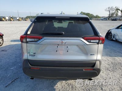 Zdjęcie 6 z 16 samochodu: 2025 TOYOTA RAV4 XLE VIN:2T3W1RFV8SC318589 - miniatura