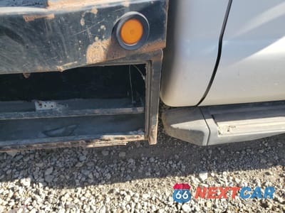 Zdjęcie 10 z 13 samochodu: 2011 FORD F550 SUPER DUTY VIN:1FDUF5HT6BEB72661 - miniatura