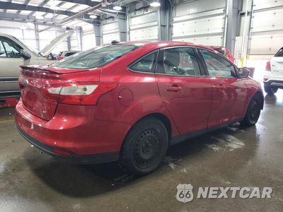 Trzecie zdjęcie samochodu z tyłu: 2012 FORD FOCUS SE VIN:1FAHP3F23CL329518 - miniatura
