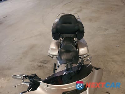 Piąte zdjęcie samochodu w środku: 2018 HARLEY-DAVIDSON FLHTK ULTRA LIMITED VIN:1HD1KED19JB668205 - miniatura