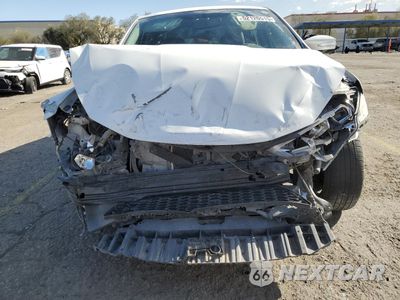 Piąte zdjęcie samochodu w środku: 2016 NISSAN SENTRA S VIN:3N1AB7AP9GY317345 - miniatura