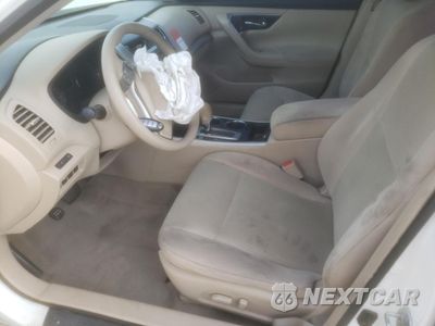Zdjęcie 7 z 14 samochodu: 2014 NISSAN ALTIMA 2.5 VIN:1N4AL3AP3EC102168 - miniatura
